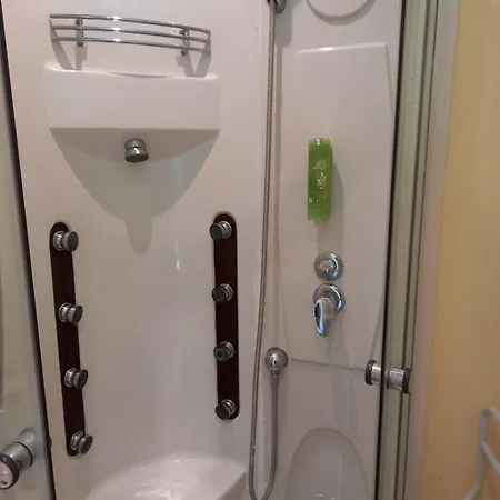 Nyaraló La Locomotive By La Bb12087 Nouvion-sur-Meuse