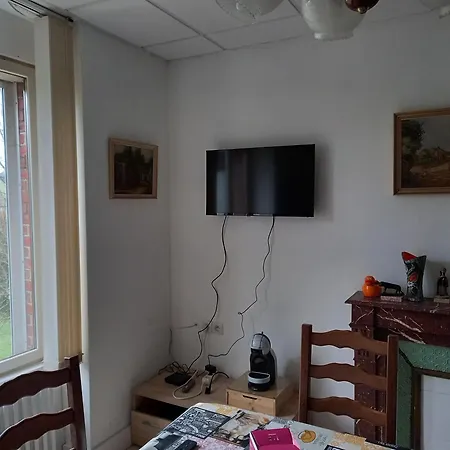 La Locomotive By La Bb12087 Feriehus Nouvion-sur-Meuse